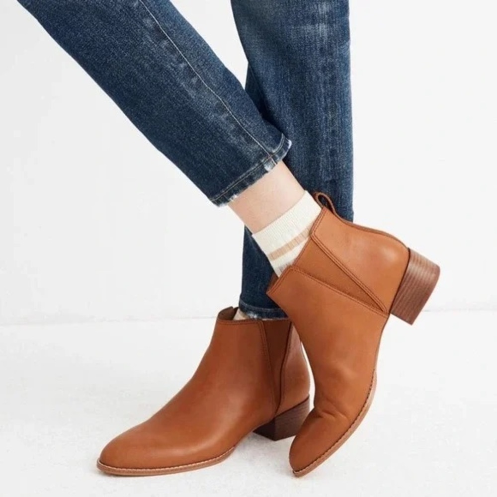Madewell sz 6 Carina Tan Leather Chelsea Boot Ankle Bootie English Saddle